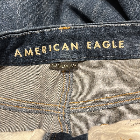 AE 🦅 The Dream Jean Curvy Jegging - Picture 4 of 7